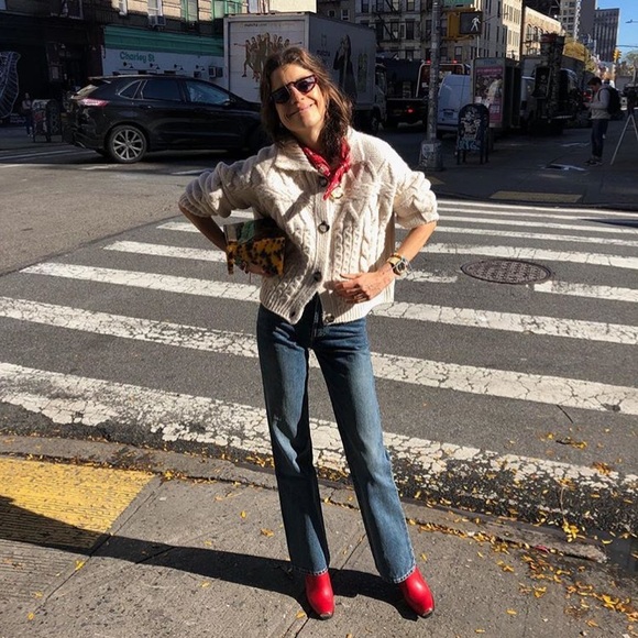 Fun Fashionable Red Bandanas NWT HOST PICK - Picture 7 of 8